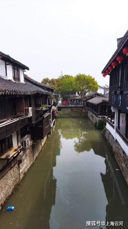 曹丕当时在汉朝是做的什么官，怎么有能力逼献帝退位的游戏画面